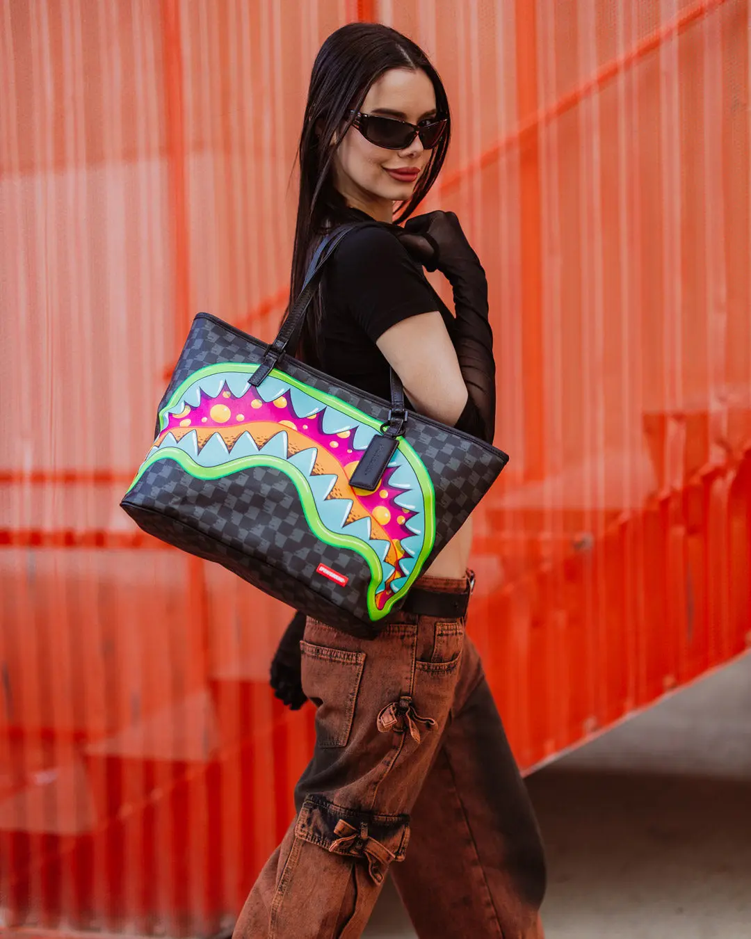 SLIME TAKEOVER TOTE - Image 6