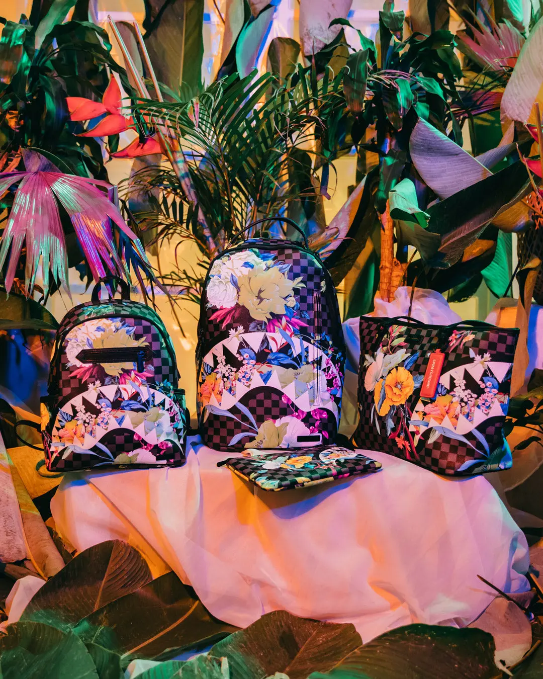 GALA AFTER PARTY TOTE - Image 7