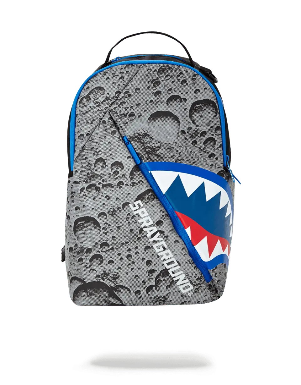 ANGLED REFLECTIVE SHARK (SPACE SHOT)